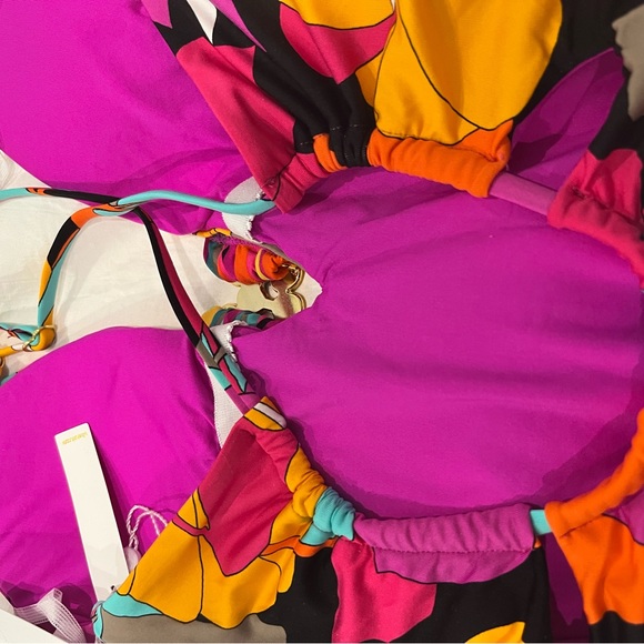 NWT- Trina Turk Gemini one piece - Picture 4 of 8